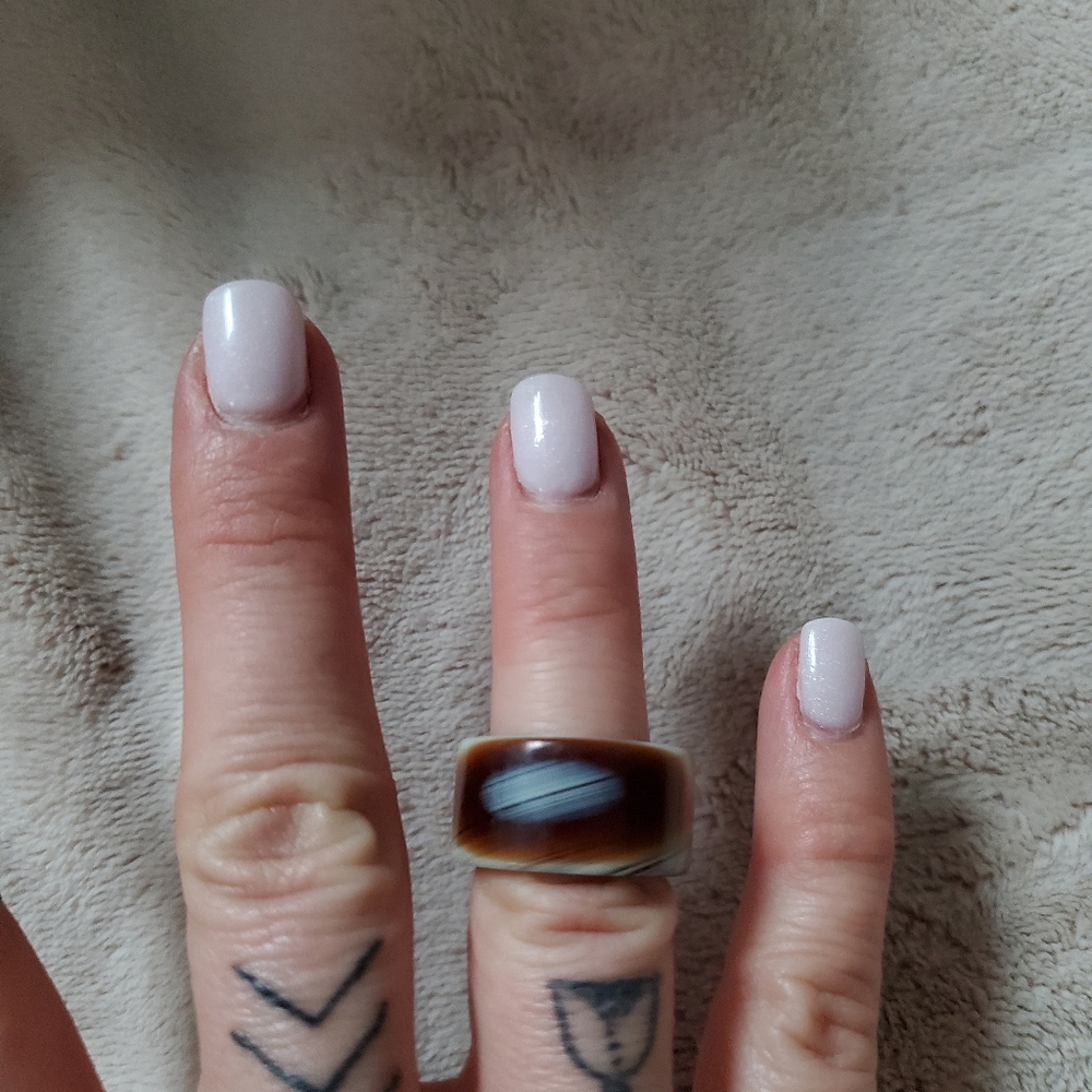 Polyresin Rings Duo - Picture 3 of 4
